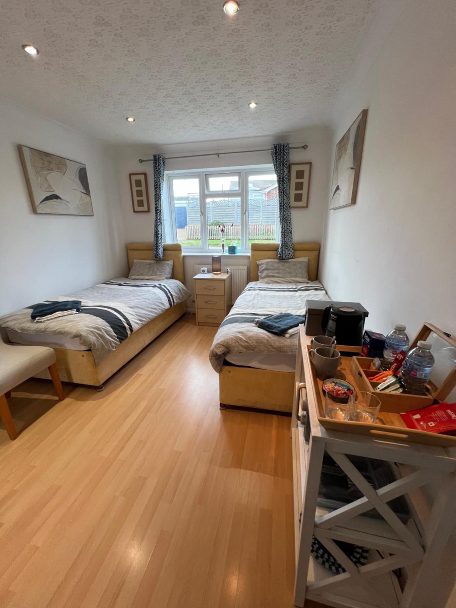 The Bungalow In Kettering Bagian luar foto