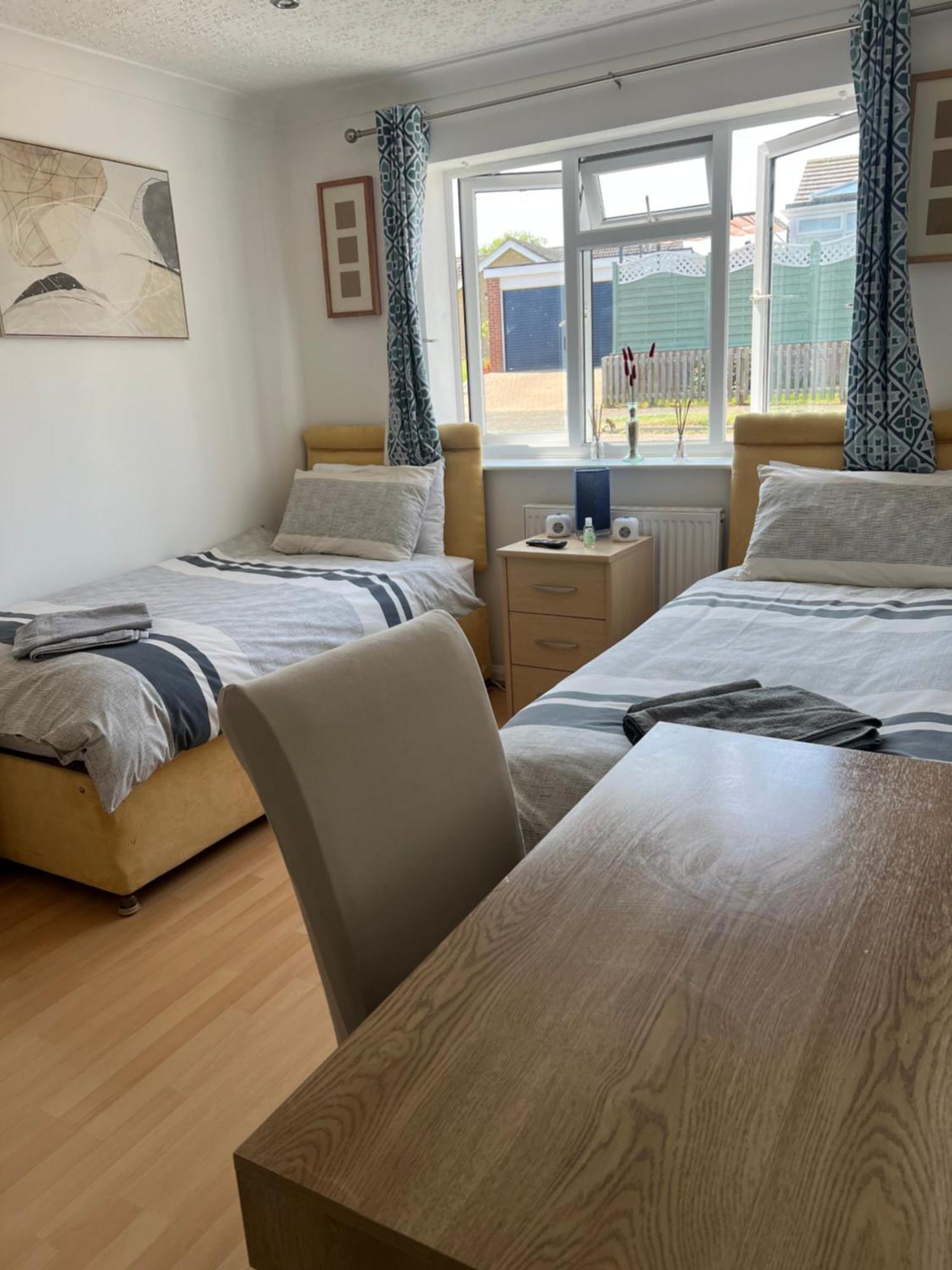 The Bungalow In Kettering Bagian luar foto